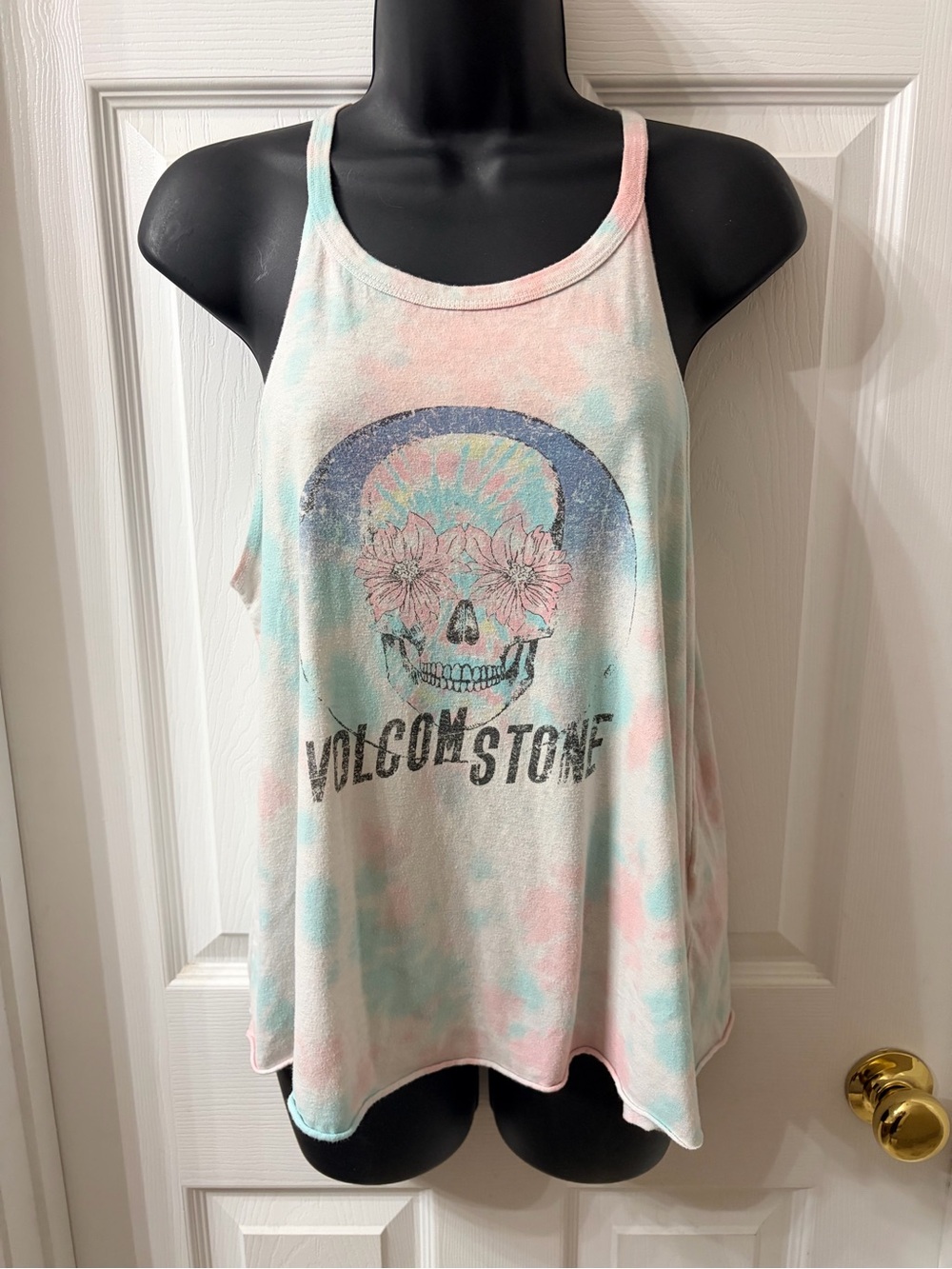Vtg Rare Volcom Stone "Itsy Bitsy" floral skull tie-dye halter tank top Size M